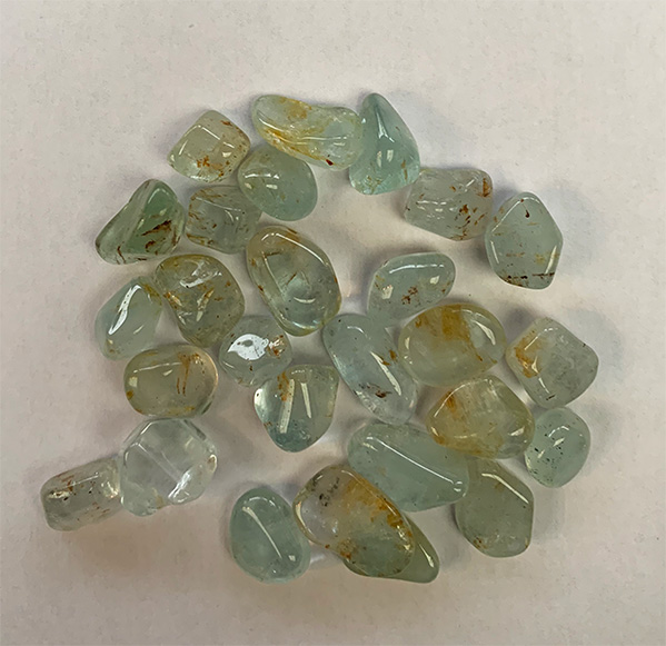 Clear Topaz tumbled 100g,