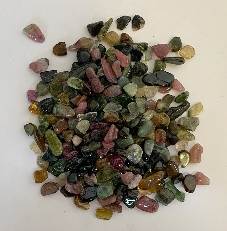 Tourmaline coloured Chips 50g.