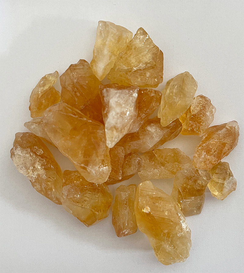 Citrine, rough 300g.A grade