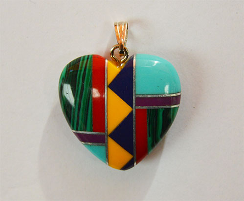 Heart inlaid with bail 20mm