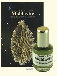 Moldavite gemstone essential oil 2ml.