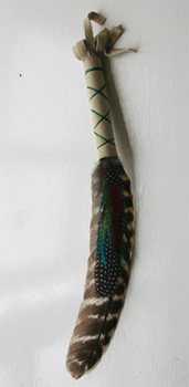 Smudging Feather, Fluorescant Ranch 12 to 14 inch